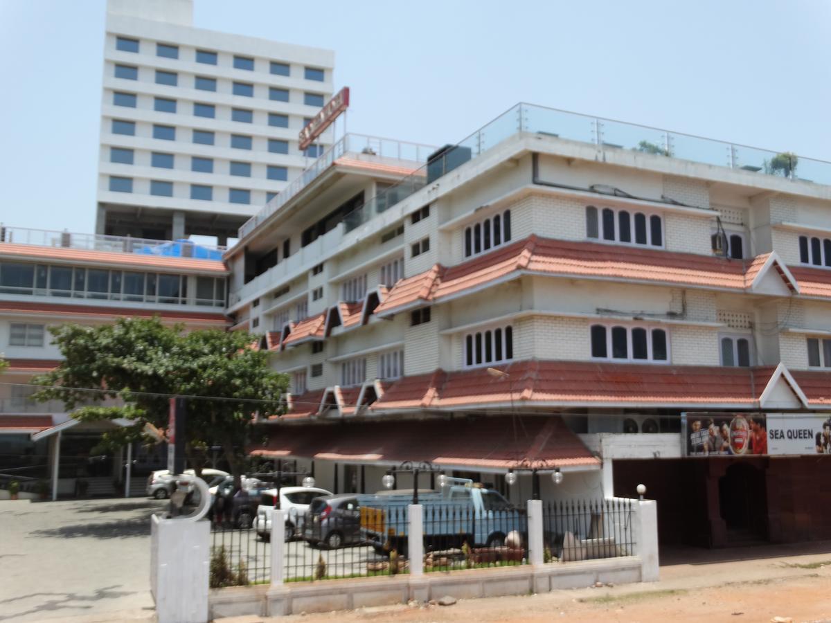 Sea Queen Hotel Calecute Exterior foto